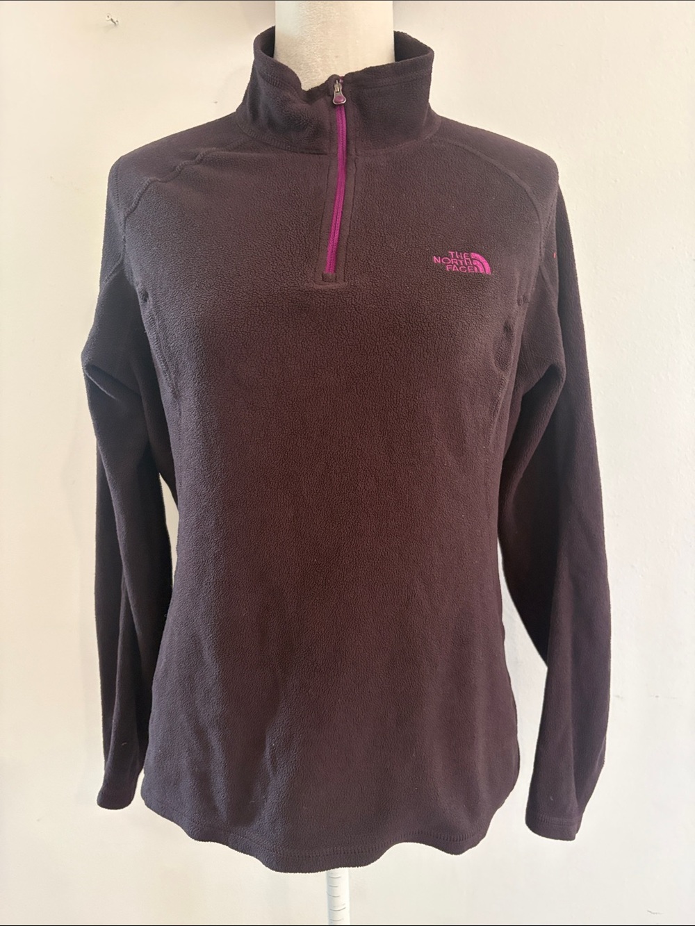 The North Face Women’s Plum Half-Zip Fleece with Pink Accents Lsz